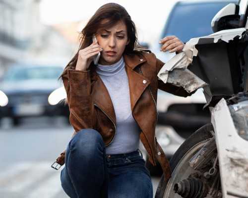 ¿ QUE DEBO HACER SI SE PRESENTA UN ACCIDENTE DE TRÁNSITO ?